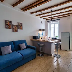 Ambrogio's Nest - Modern Close To Cadorna Station Milano